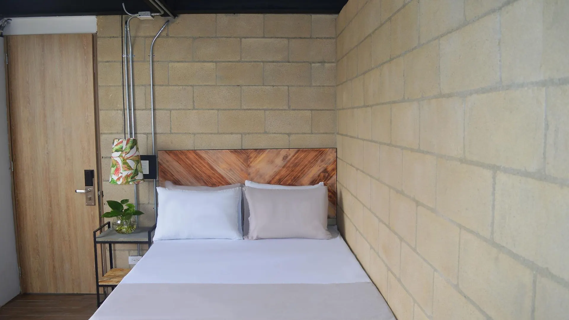 Hotel Lleras Park Concept Medellín 2*,