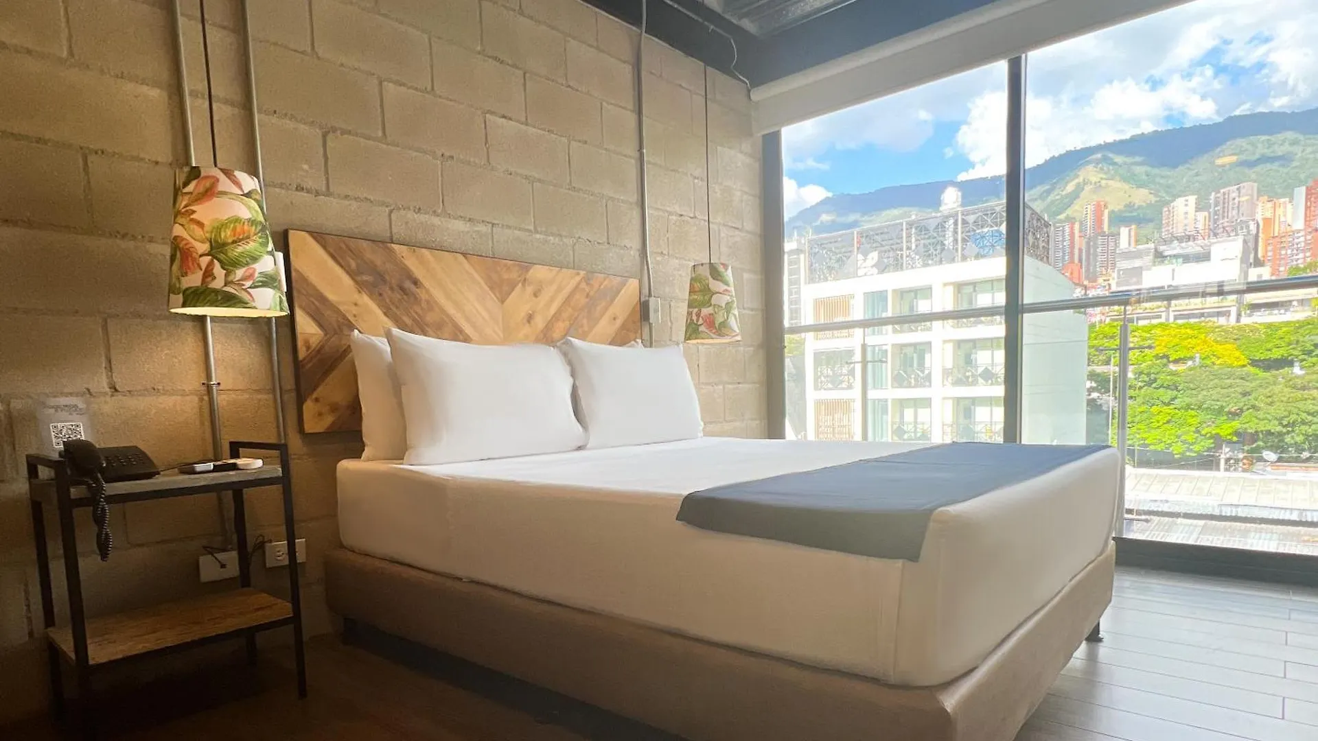 Hotel Lleras Park Concept Medellín 2*,  Colombia