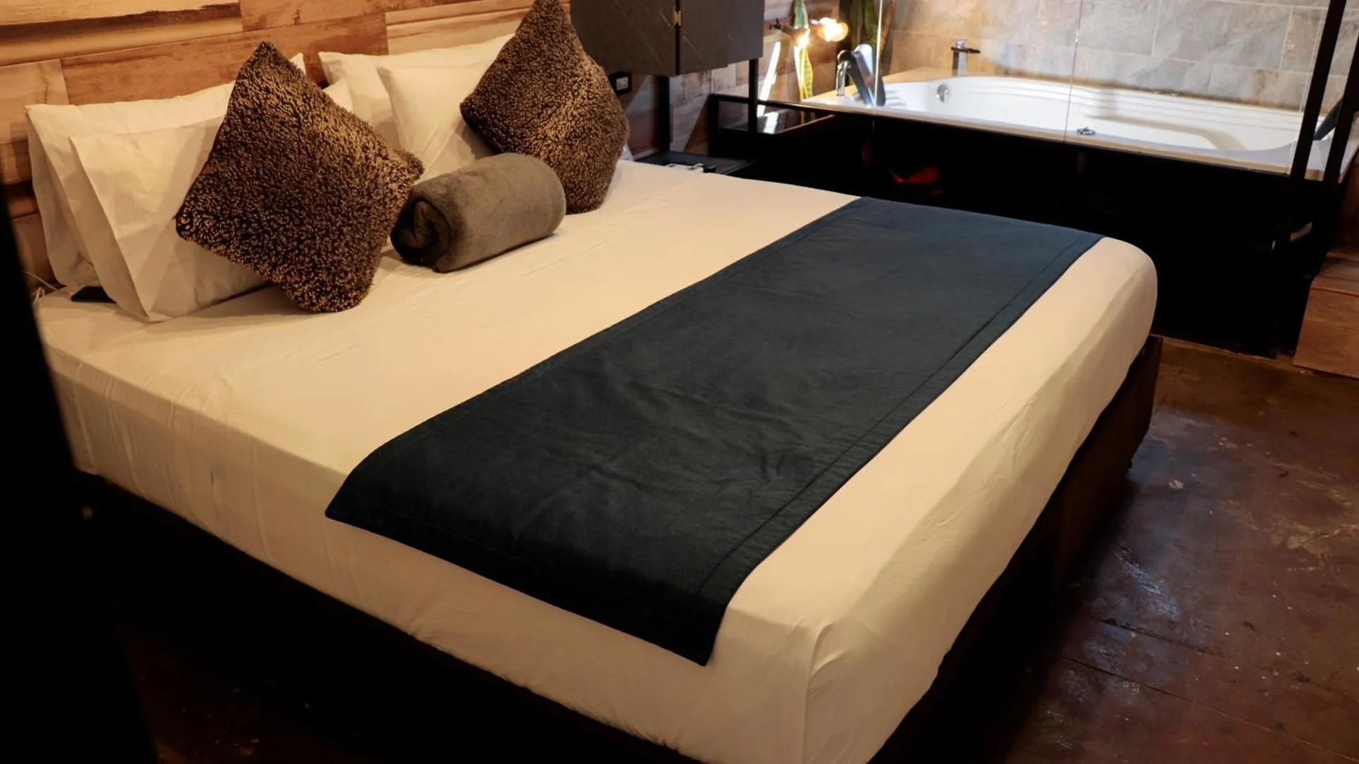 Hotel Lleras Park Concept Medellín 2*,  Colombia